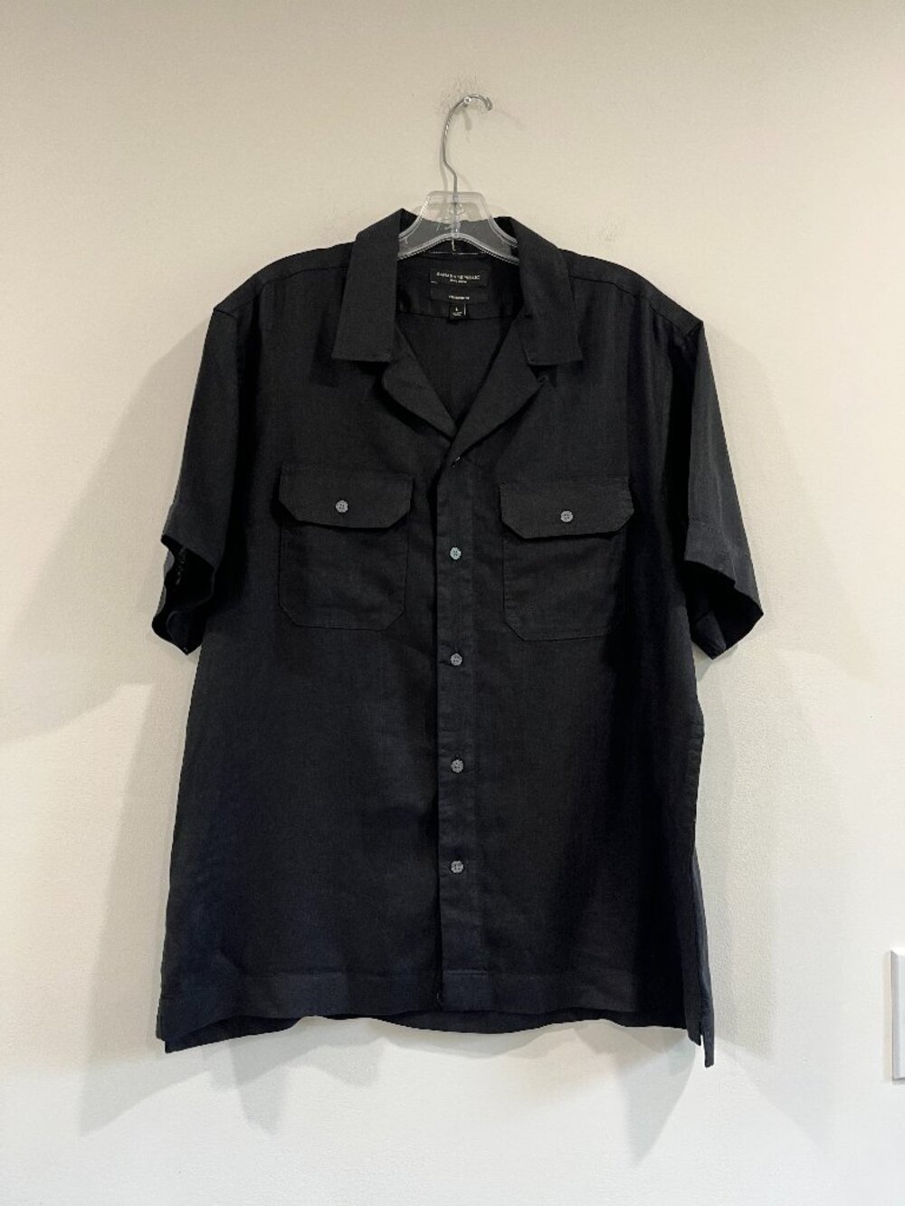 Banana Republic 100% Linen Botton down Shirt Short Sleeve Large